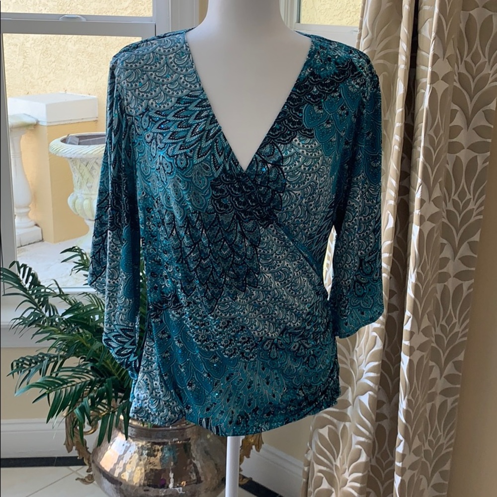 Turquoise sequined top